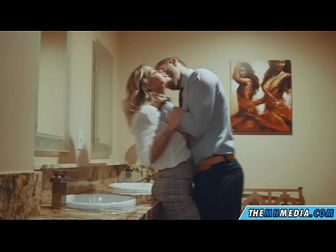 ❤️ Ilehoria busti batek komun publiko batean seduzitzen zaituenean ❤️ Super pornoa gurean eu.bladesoul.top ❌